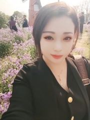 服务系熟女