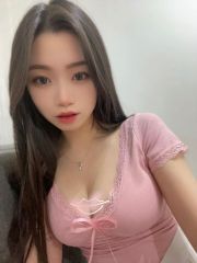 漂亮迷人胸大逼紧多水