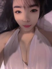 火辣身材玲儿