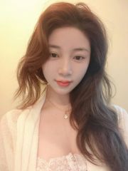 超配合的高颜值三点粉嫩尤物