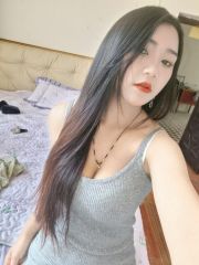 前凸后翘极品御姐，少妇
